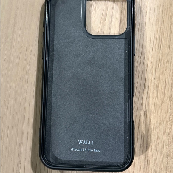 Walli Bow Noir Magnetic Case and Wallet Black and Cream iPhone 16 pro max Case - Picture 6 of 8